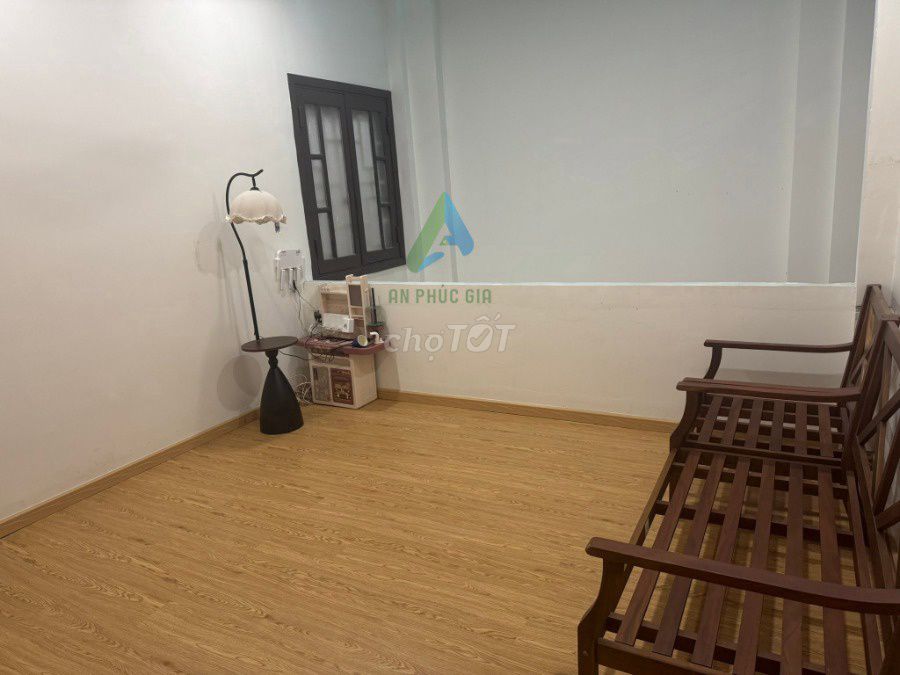 Аренда · 3 комн. · 112 м² · Quận Hải Châu, ул. Đường Nguyễn Lộ Trạch