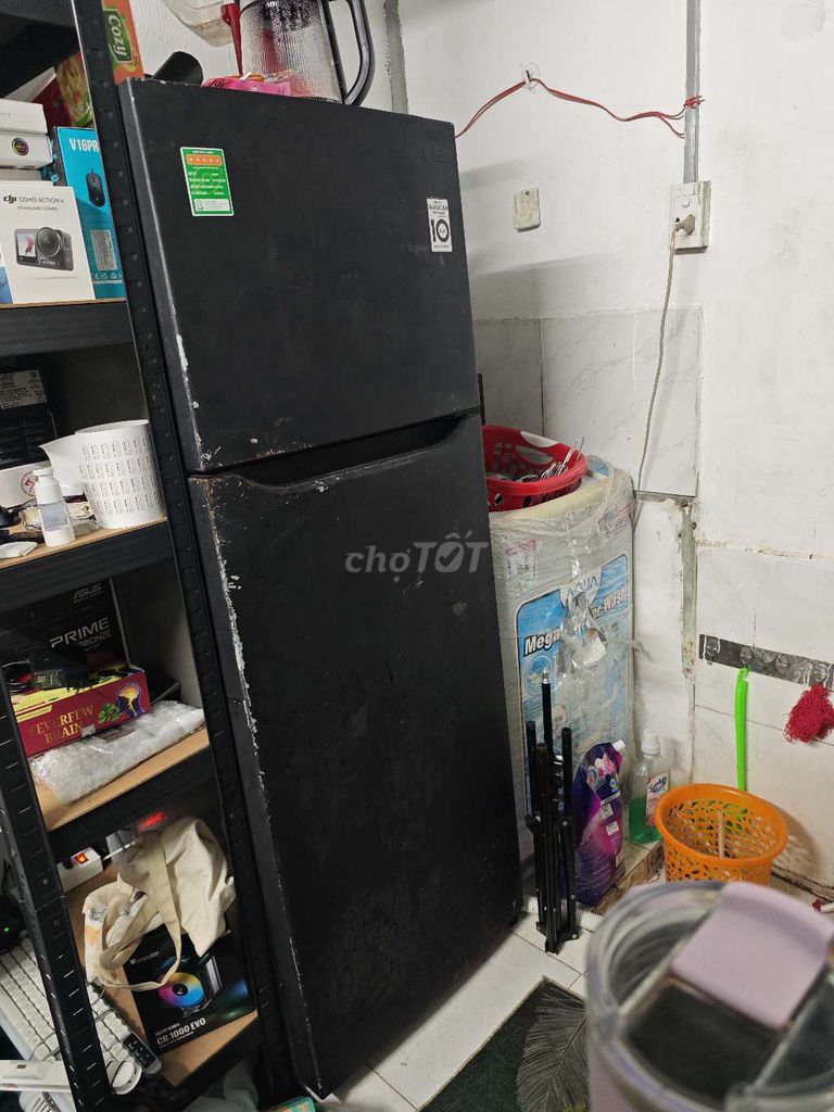 Thanh lí Tủ lạnh LG 210lít cực to. Mua bán Tủ lạnh tại Quận 7 Tp Hồ Chí Minh được đăng bởi PC 2ND CHẤT hình 1