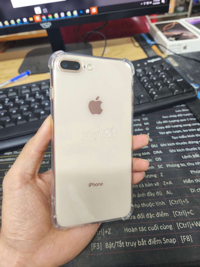 Apple iPhone 8 Plus 64GB Vàng. Mua bán Điện thoại tại Quận Ngũ Hành Sơn Đà Nẵng được đăng bởi Trieu Le hình 1