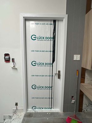 gluckdoor logo
