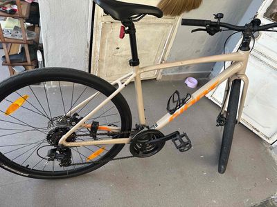 Xe đạp Giant Escape 3 màu Desert Sage 98% 2024. Mua bán Xe đạp tại Quận Cẩm Lệ Đà Nẵng được đăng bởi Đức Nguyễn