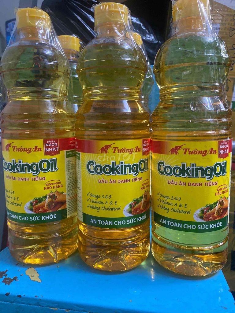 Dầu ăn Tường An 1L. Mua bán Đồ ăn, thực phẩm và các loại khác tại Quận 5 Tp Hồ Chí Minh được đăng bởi Hồng hình 1