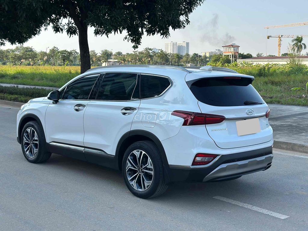 Hyundai SantaFe 2019 2.4 Xăng Đặc Biệt 70000 km. Mua bán Ô tô tại Quận Cầu Giấy Hà Nội được đăng bởi Vũ Kiên hình 5