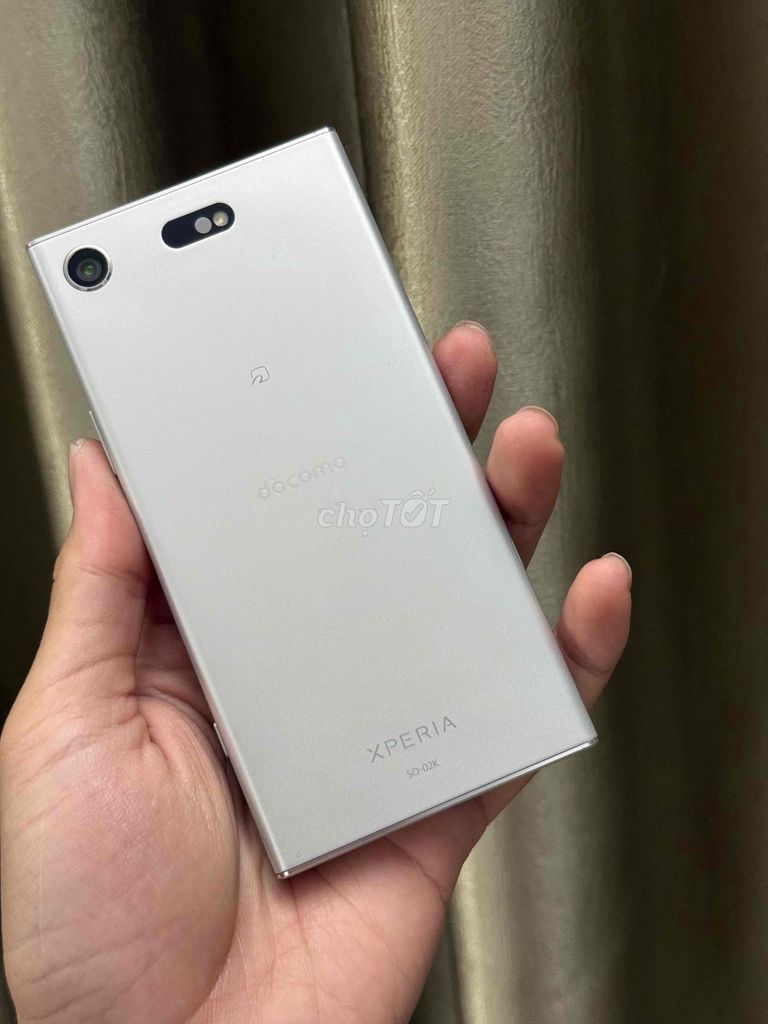 Sony Xperia XZ1 Compact 32GB Bạc. Mua bán Điện thoại tại Quận Gò Vấp Tp Hồ Chí Minh được đăng bởi Chất Mobile SG hình 1