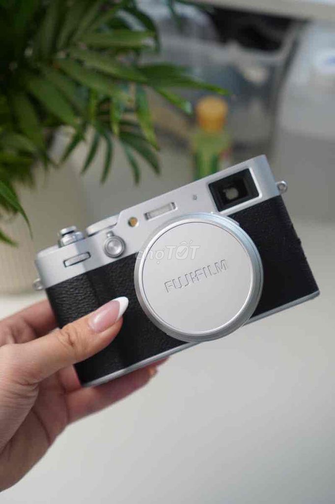 Máy ảnh Fujifilm X100VI Bạc. Mua bán Máy ảnh, Máy quay tại Quận Bình Thạnh Tp Hồ Chí Minh được đăng bởi Trâmm Annh hình 1