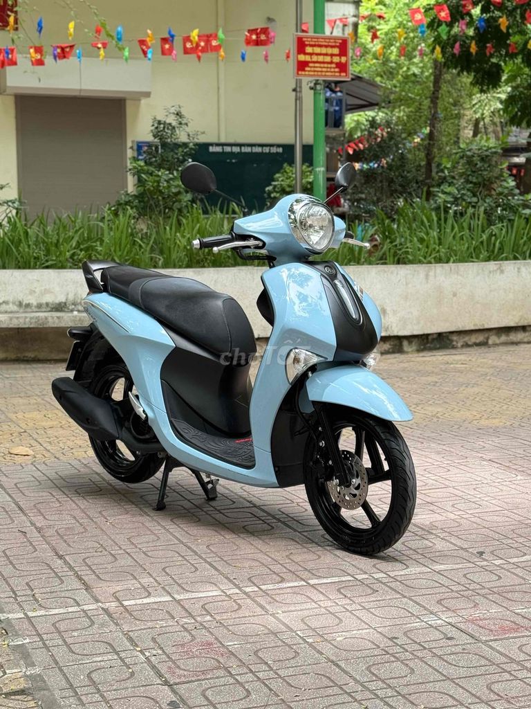 Ультрановый зеленый смарт-ключ Yamaha Janus Limited 2024