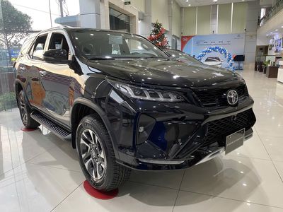 Toyota Fortuner 2026 2.7AT 1 cầu - Giao ngay