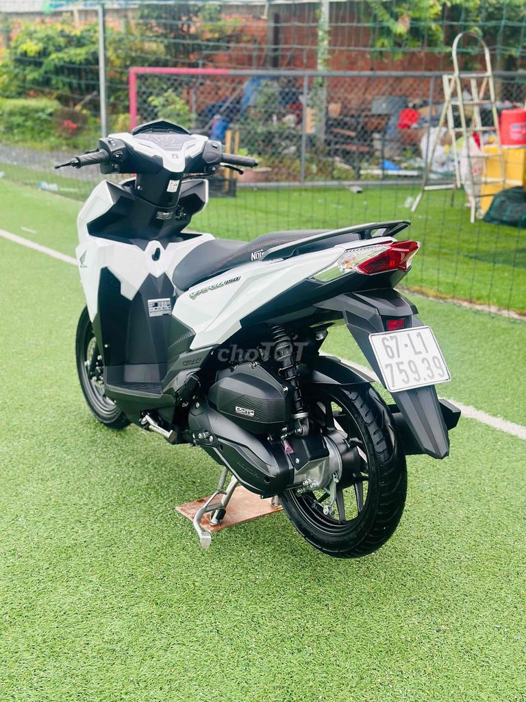 VARIO 150 2017 ODO THẤP MÁY ZIN XE CỰC ĐẸP BS ĐẸP. Mua bán Xe máy tại Huyện Chợ Mới An Giang được đăng bởi XE MÁY THIỆN PHÁT AN GIANG hình 4