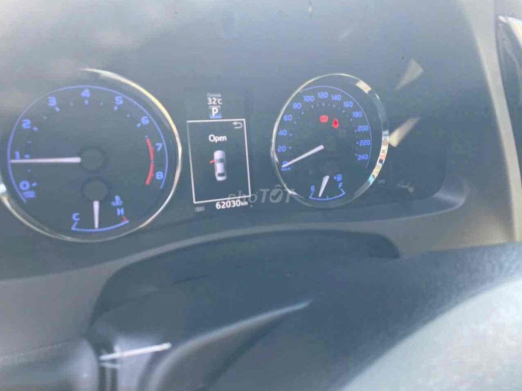 Toyota Corolla Altis 2018 1.8G CVT - 62000 km. Mua bán Ô tô tại Quận Cái Răng Cần Thơ được đăng bởi ÔTÔ TRẦN BẢO hình 11