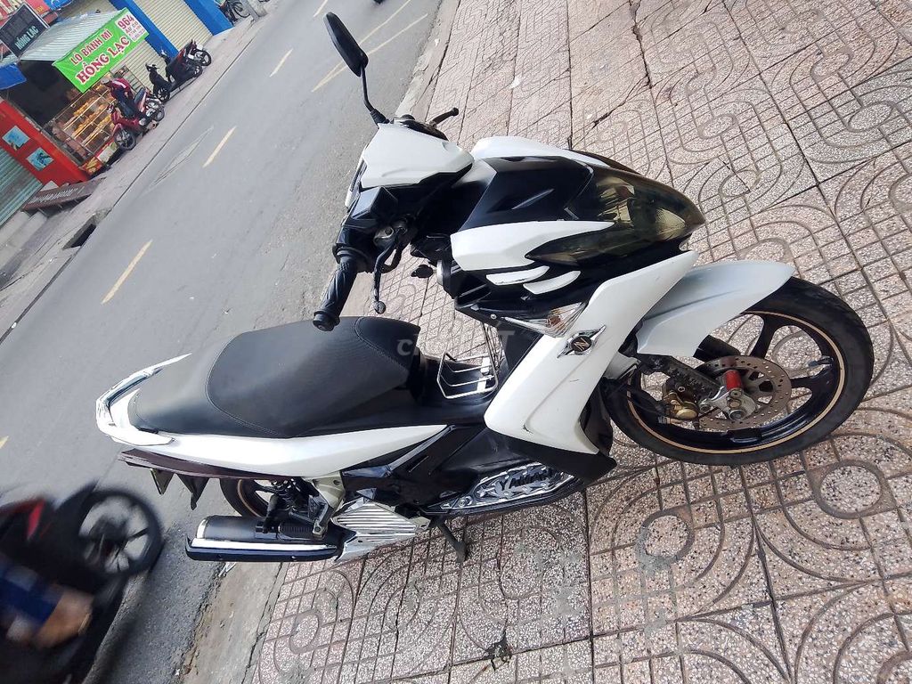 Yamaha Nouvo 5 LX Fi giấy tờ đầy đủ ĐK 2021. Mua bán Xe máy tại Quận Tân Phú Tp Hồ Chí Minh được đăng bởi gia tường  hình 2