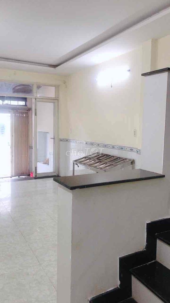 CHO THUÊ NHÀ MẶT TIỀN 60M2 2 TẦNG 2PN