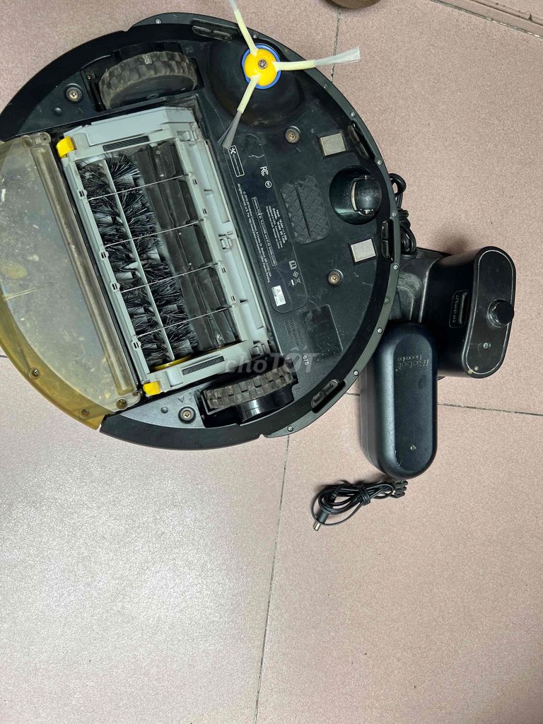 Robot hút bụi iRobot Roomba 675 Đen. Mua bán Thiết bị vệ sinh, nhà tắm tại Quận 11 Tp Hồ Chí Minh được đăng bởi Tuấn Dũng hình 1