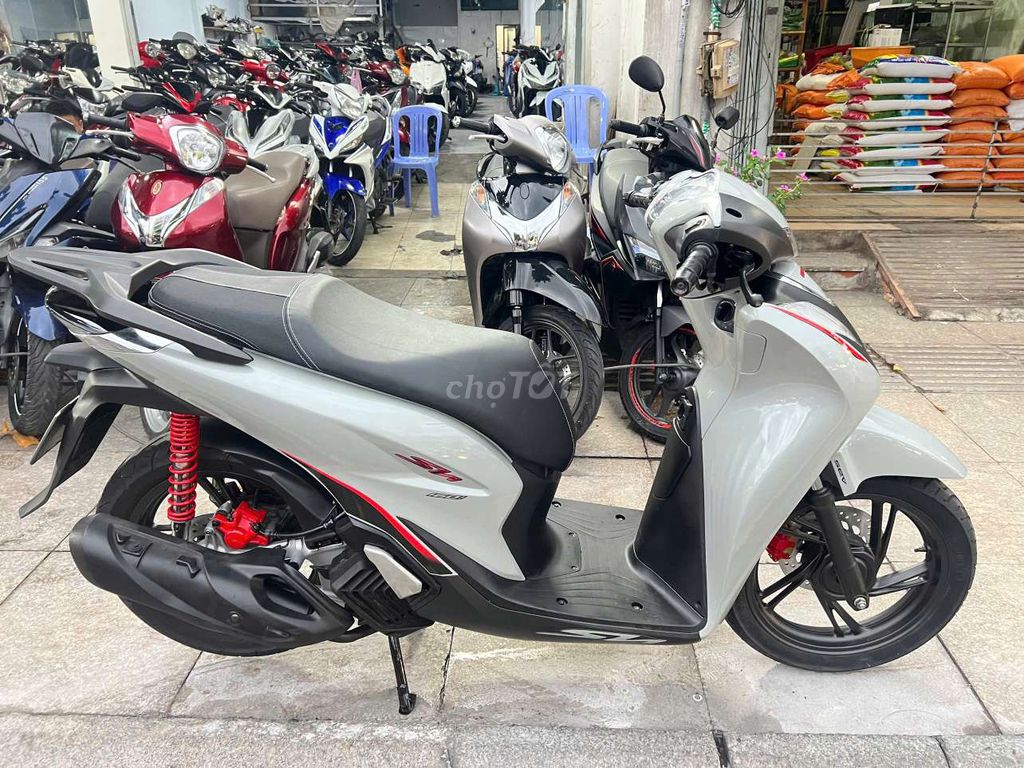 Honda SH 150 ABS 2021 серый
