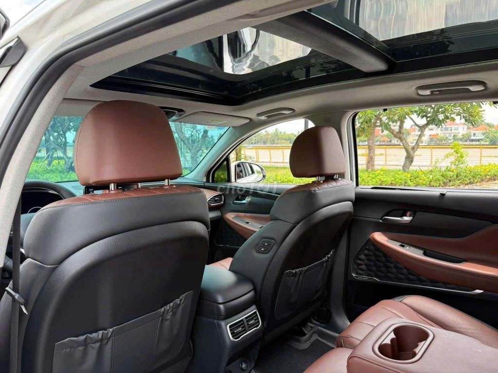 Hyundai santafe 2.5L full xăng. Mua bán Ô tô tại Thành phố Thủ Đức Tp Hồ Chí Minh được đăng bởi Ms Hiệp  hình 7