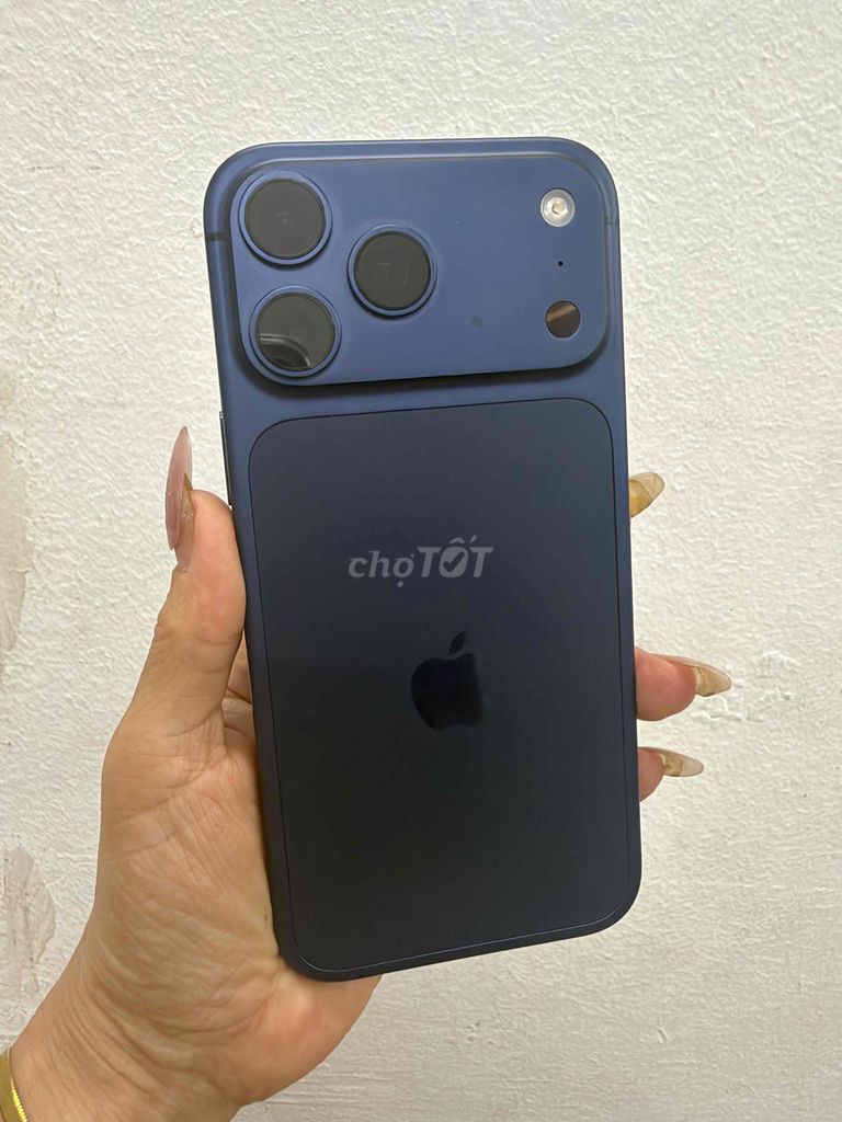 Apple iPhone 17 Pro Max 256GB Xanh đậm. Mua bán Điện thoại tại Quận Hai Bà Trưng Hà Nội được đăng bởi kim hình 1