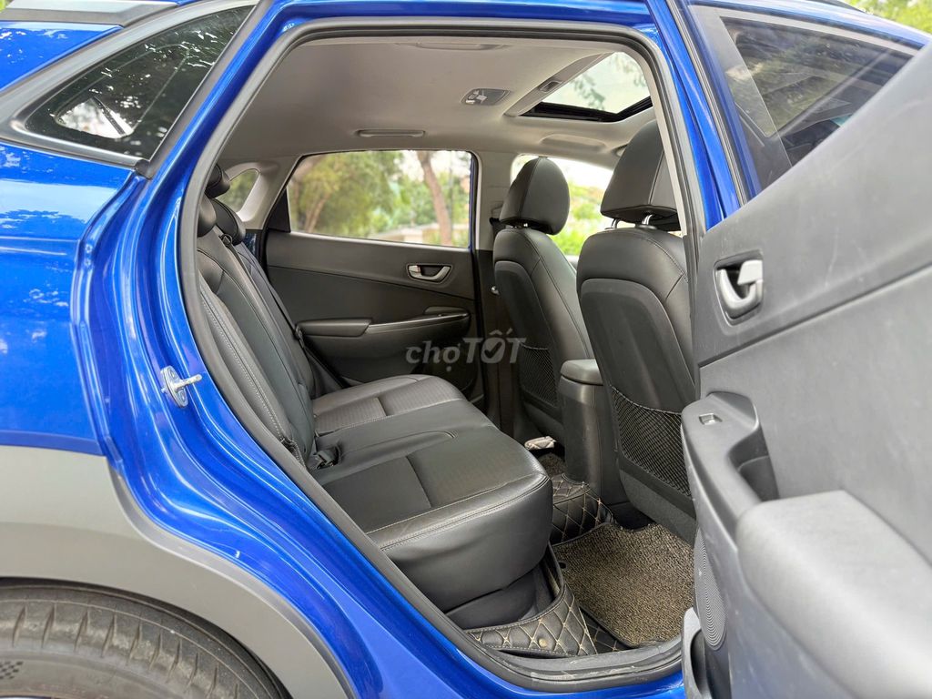 Hyundai Kona 2019 1.6 Turbo - 65000 km. Mua bán Ô tô tại Quận 12 Tp Hồ Chí Minh được đăng bởi Xuân Trung hình 12