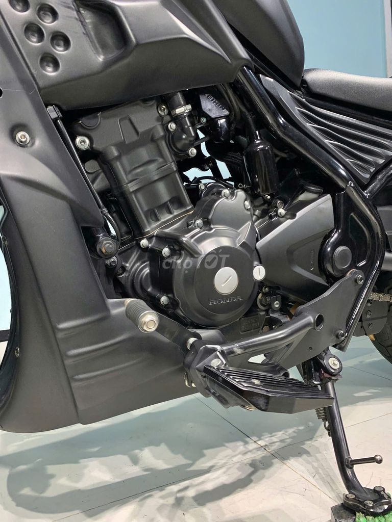 Honda Rebel 300 full đồ chơi + đủ đồ zin. Mua bán Xe máy tại Quận Gò Vấp Tp Hồ Chí Minh được đăng bởi Vuong Phan hình 7