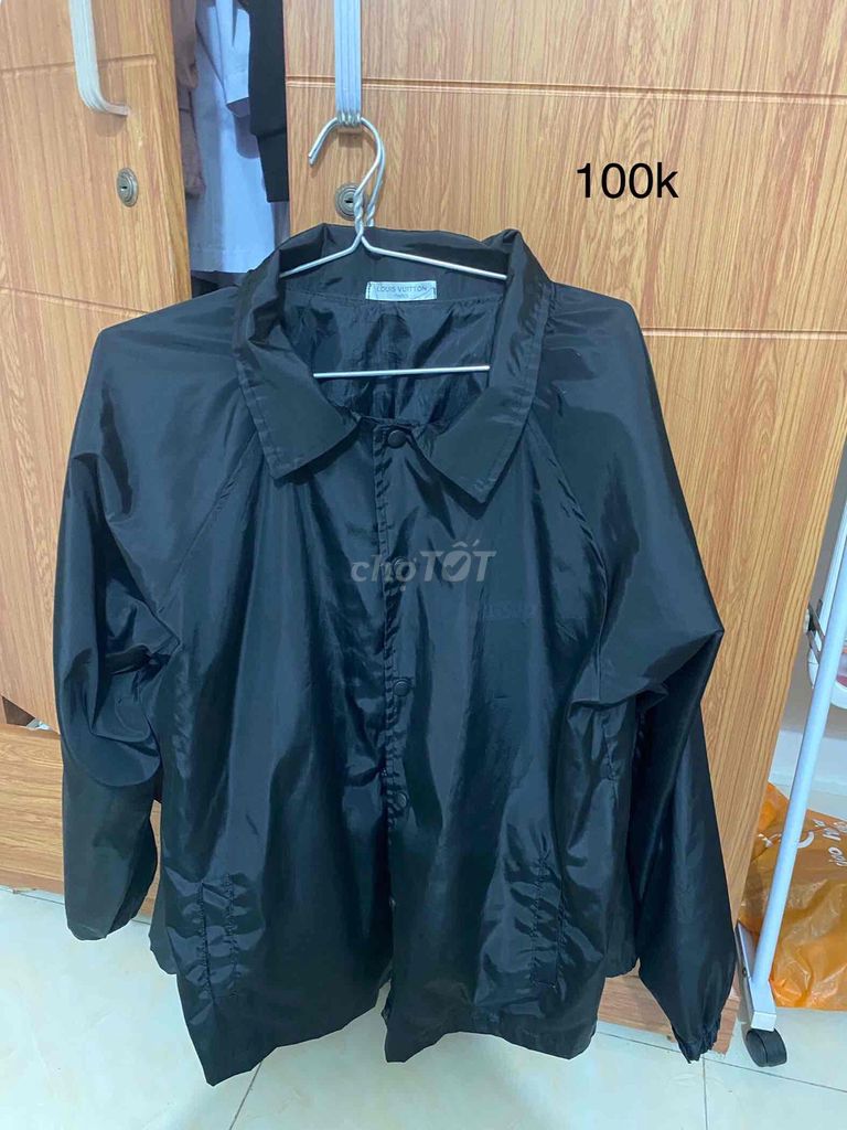 Áo khoác vải dù đen. Mua bán Quần áo tại Huyện An Dương Hải Phòng được đăng bởi Văn Quyền hình 1