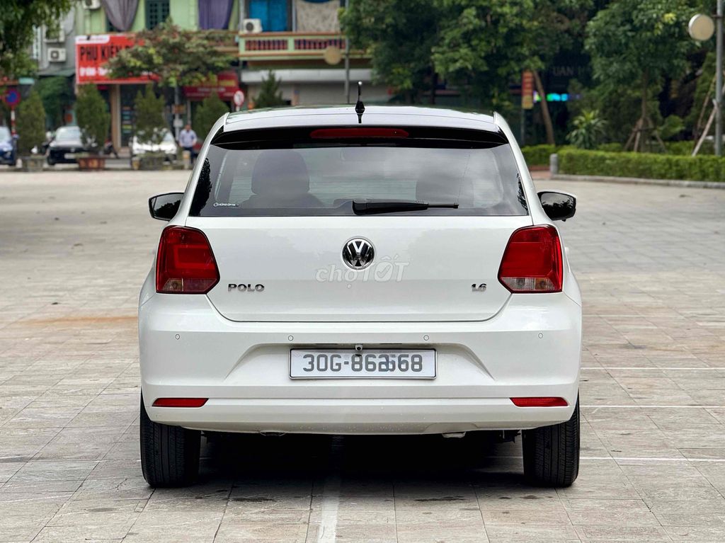 Volkswagen Polo 1.6 AT 2015. Mua bán Ô tô tại Quận Long Biên Hà Nội được đăng bởi Thế Anh hình 2
