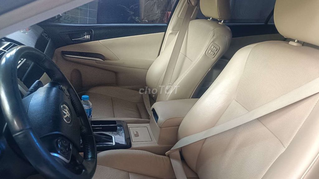 Toyota Camry 2018 2.0E xe đẹp