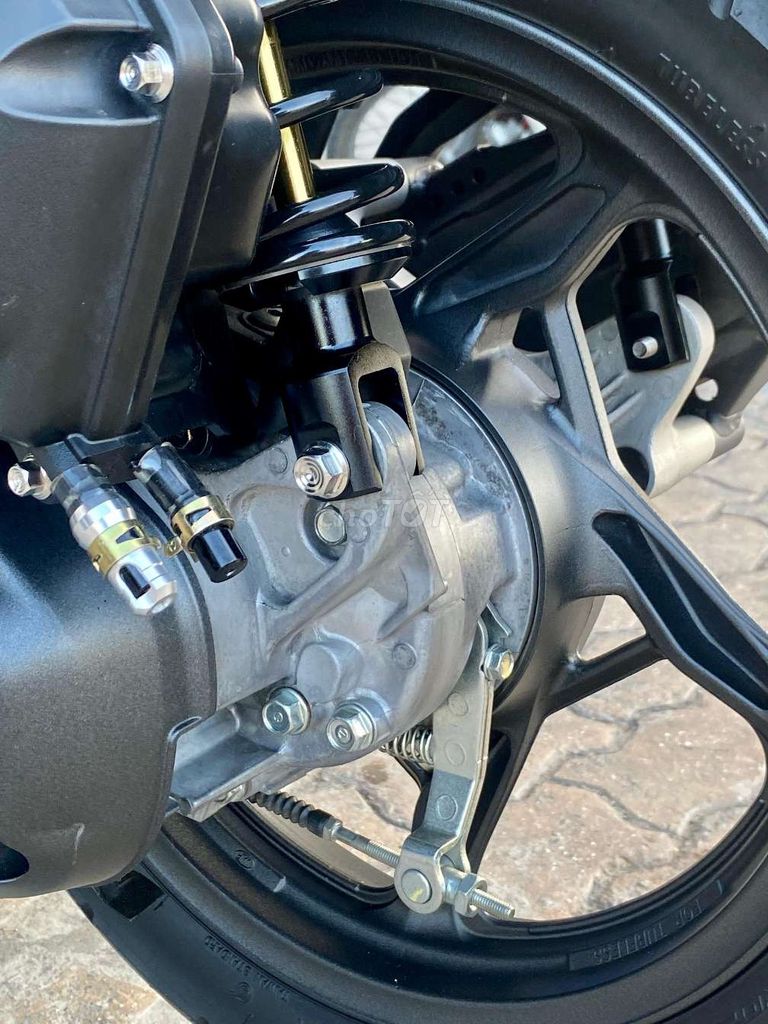 AIRBLADE 125i 4Val 2023 chạy lướt 6.800Km. Mua bán Xe máy tại Quận Ninh Kiều Cần Thơ được đăng bởi Xe Máy TÂN LIÊN HƯNG 1 91B hình 4