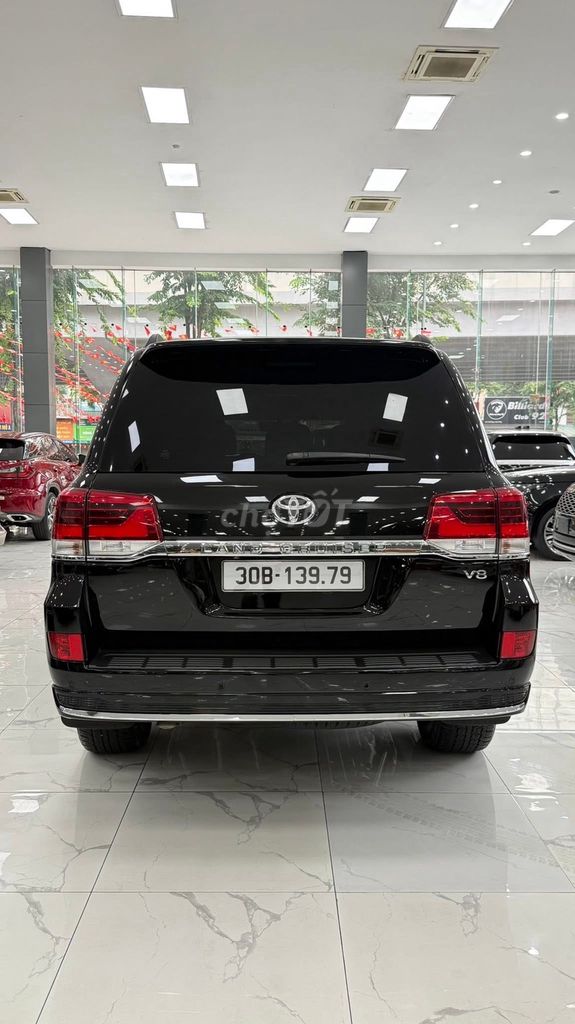 Toyota Land Cruiser 4.6V8, sản xuất 2020 cực đẹp.. Mua bán Ô tô tại Quận Bắc Từ Liêm Hà Nội được đăng bởi Mr Hợi  hình 3