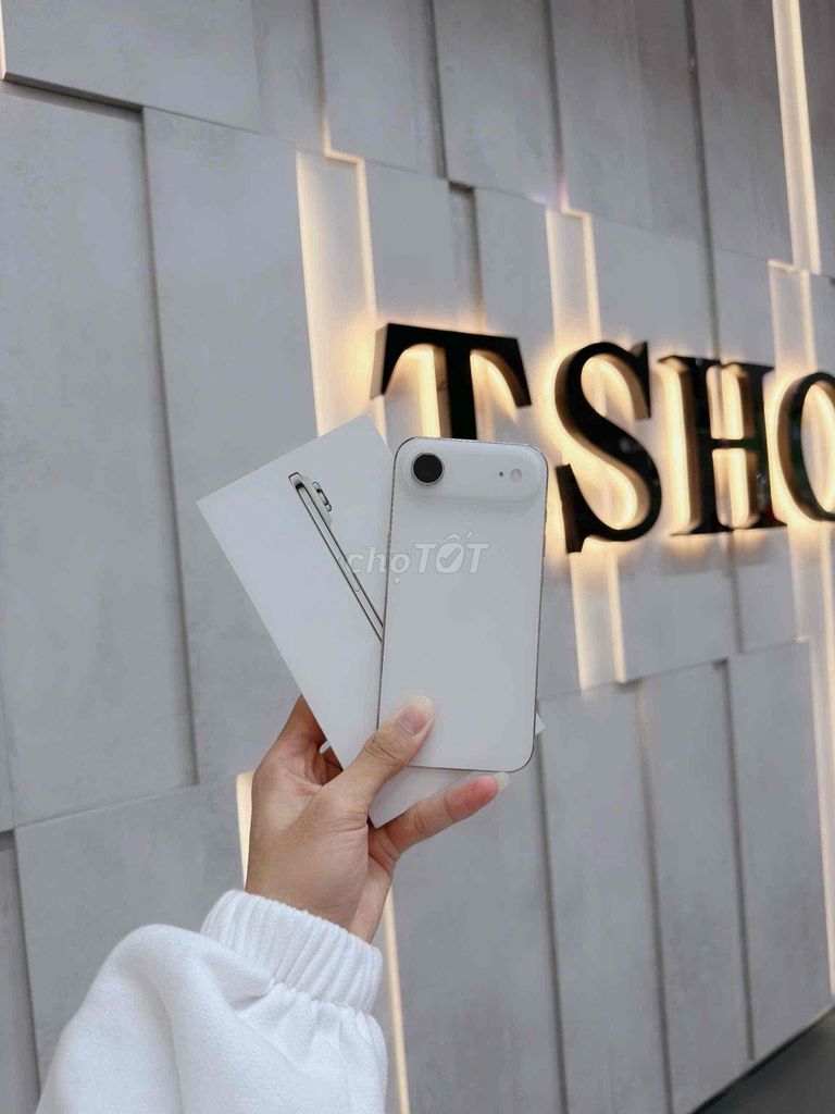 iPhone Air Gold 256Gb còn BH dài 1/2027 keng đẹp. Mua bán Điện thoại tại Quận Thanh Khê Đà Nẵng được đăng bởi Minh Đại hình 1