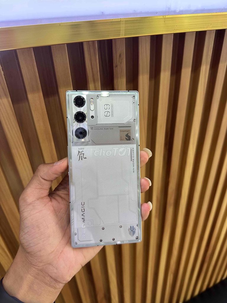 Red Magic 9 Pro Plus 16GB/512GB Trắng. Mua bán Điện thoại tại Quận 8 Tp Hồ Chí Minh được đăng bởi Lê Đặng Minh Khang hình 1