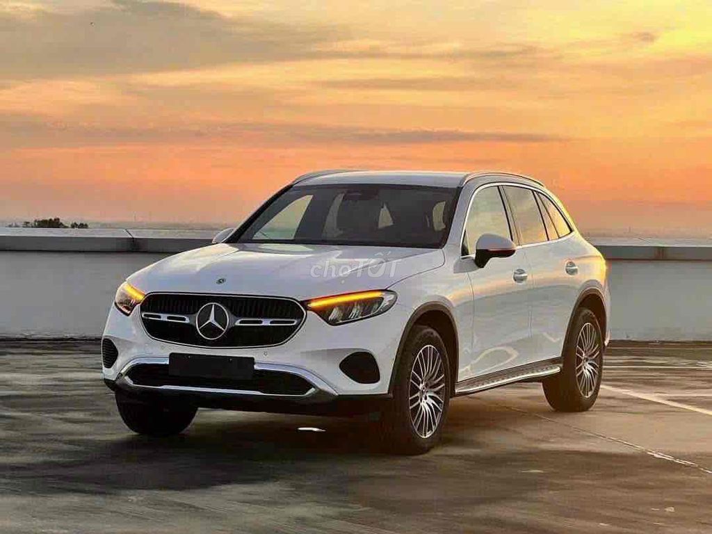 Mercedes GLC 200 4Matci V1 2025 siêu lướt. Mua bán Ô tô tại Quận Bình Thạnh Tp Hồ Chí Minh được đăng bởi Hùng Mercedes Haxaco Hàng Xanh hình 2