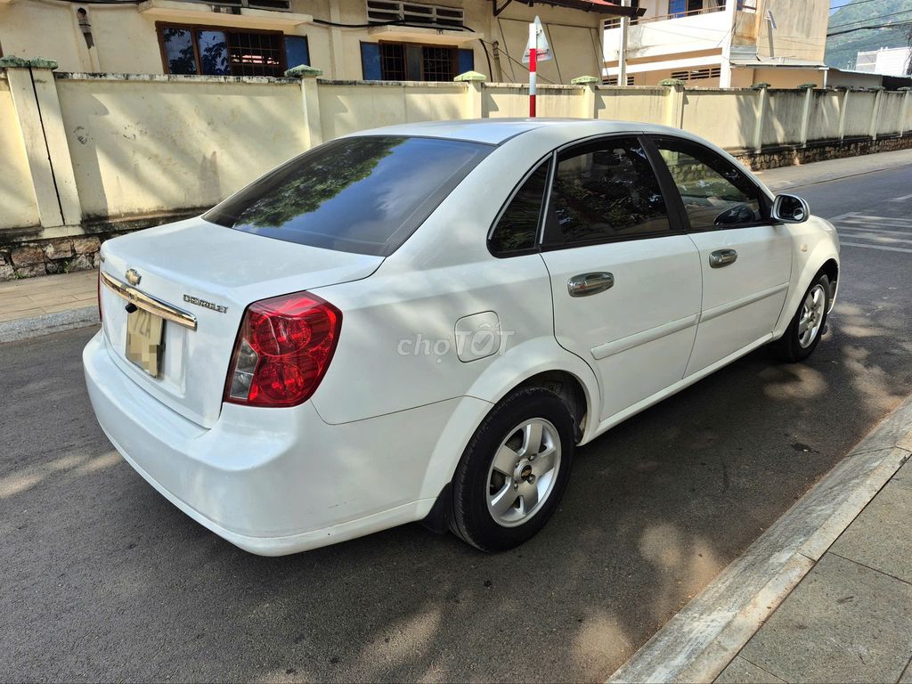 Chevrolet Lacetti 2013 photo 3