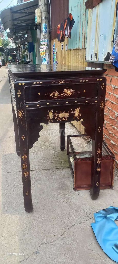 Tủ thờ xưa