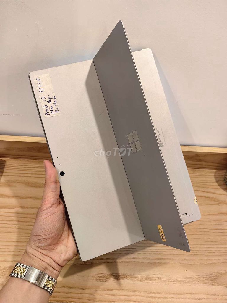 Microsoft Surface Pro 6 i5 8250U 8G/128GB Zin Full. Mua bán Laptop tại Quận Hoàng Mai Hà Nội được đăng bởi Nguyễn Huynh hình 1