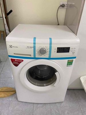 Bán máy giặt Electrolux 8kg cảm ứng
