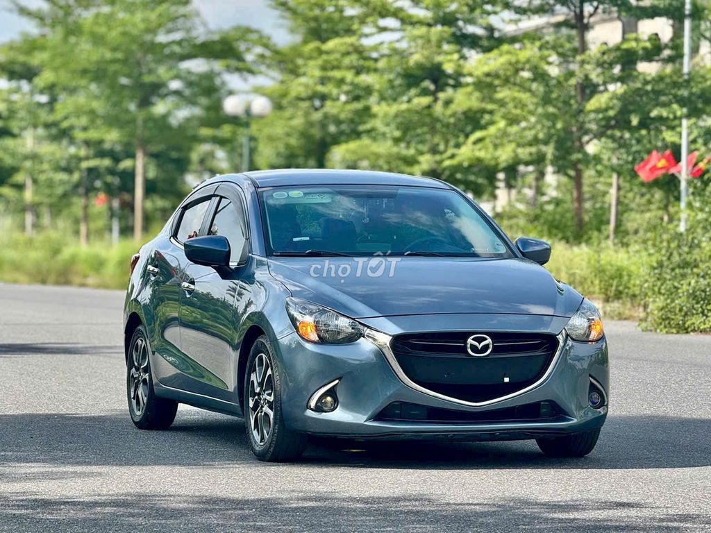 Mazda 2 1.5 AT 2017 - 348 Triệu. Mua bán Ô tô tại Quận Long Biên Hà Nội được đăng bởi Bùi Thiện Tâm hình 3