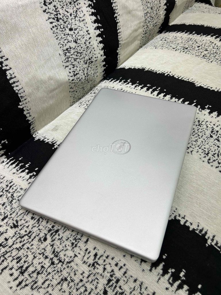 Dell Inspiron 5593 Core i7-10Th 15.6in có cảm ứng. Mua bán Laptop tại Quận Tân Bình Tp Hồ Chí Minh được đăng bởi Laptop YG hình 1