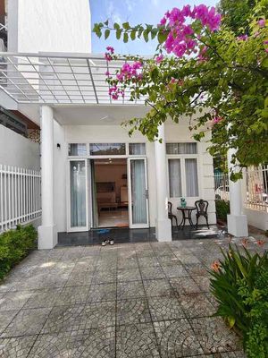 Аренда · 2 комн. · 100 м² · Quận Sơn Trà, ул. Đường Trương Định