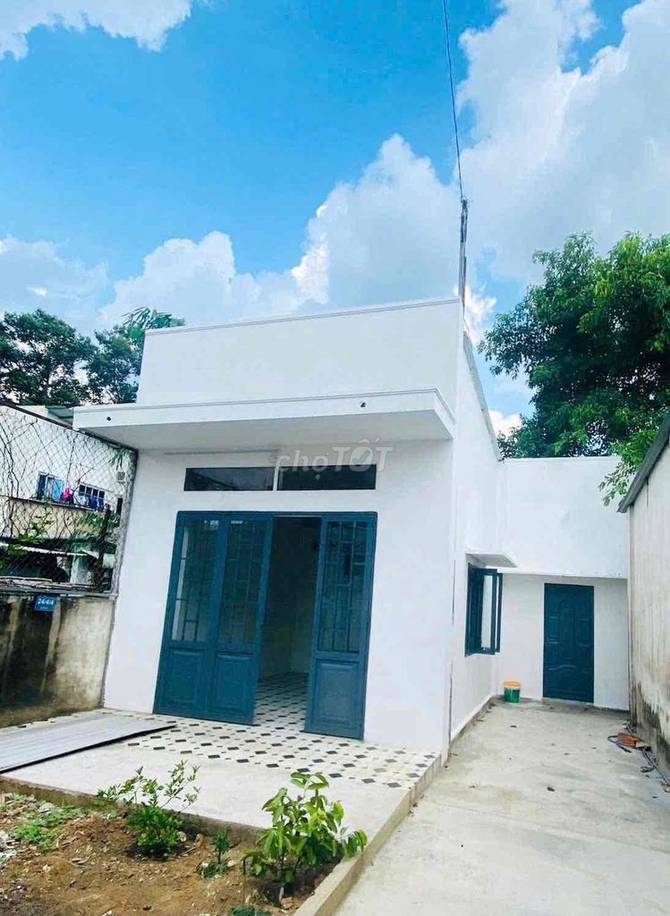 CHO THUÊ NHÀ 5TRIỆU/THÁNG PHƯỜNG HIỆP HOÀ. DT: 100M2