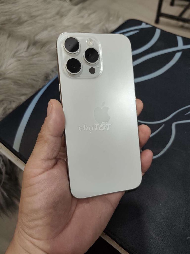 Apple iPhone 15 Pro Max 512GB Trắng 91%. Mua bán Điện thoại tại Quận Bình Thạnh Tp Hồ Chí Minh được đăng bởi Hoàng Giang hình 1
