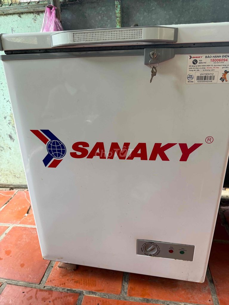 Tủ đông Sanaky VH150HY2 Trắng. Mua bán Tủ lạnh tại Huyện Lấp Vò Đồng Tháp được đăng bởi Quan hình 1