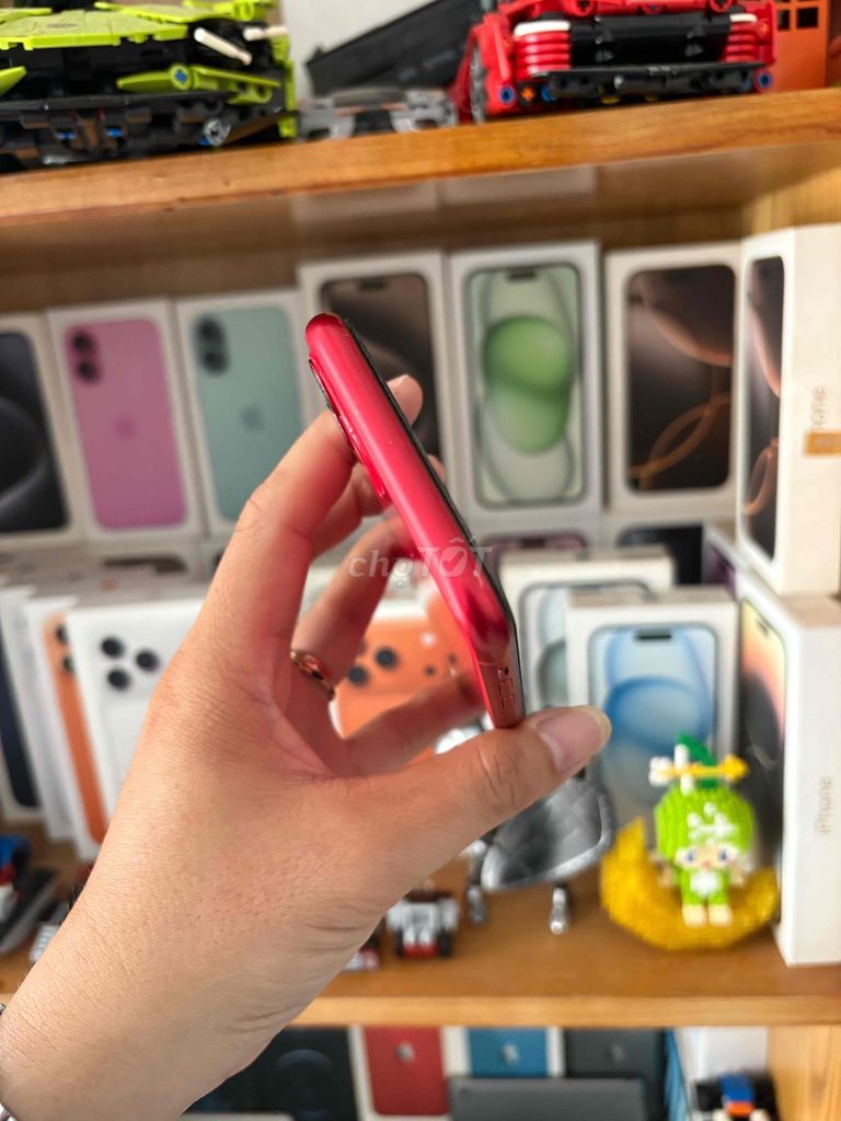 Apple iPhone 11 64GB Đỏ 97%. Mua bán Điện thoại tại Thành phố Vũng Tàu Bà Rịa - Vũng Tàu được đăng bởi BINHHYK  hình 1