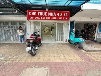 NHÀ MẶT TIỀN 4 X 25M - SÁT ĐỖ XUÂN HỢP