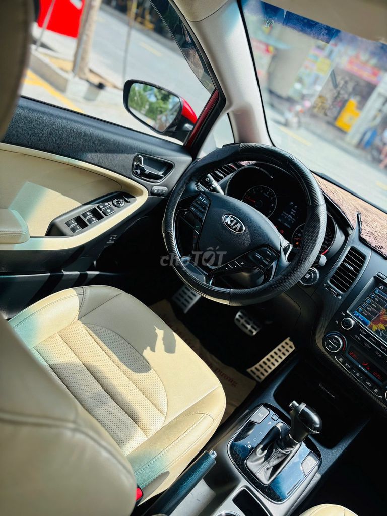 Kia Cerato 2018 1.6 AT - 49000 km. Mua bán Ô tô tại Thành phố Dĩ An Bình Dương được đăng bởi Siêu Thị Ô Tô Bình Dương  hình 15