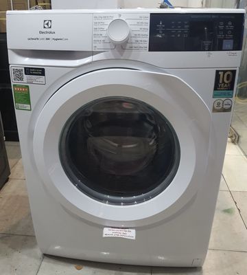 Máy giặt trưng bày Electrolux 10kg inverter BH 2N