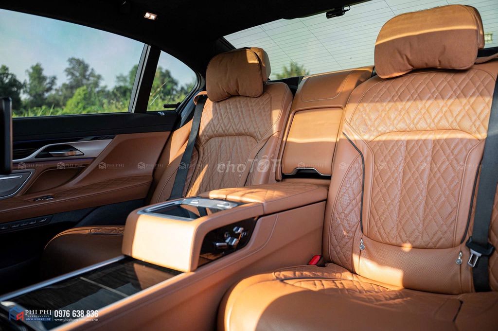 BMW 740Li Pure Excellence 2020 - 19.000Km. Mua bán Ô tô tại Thành phố Thủ Đức Tp Hồ Chí Minh được đăng bởi Diễm Mi hình 13