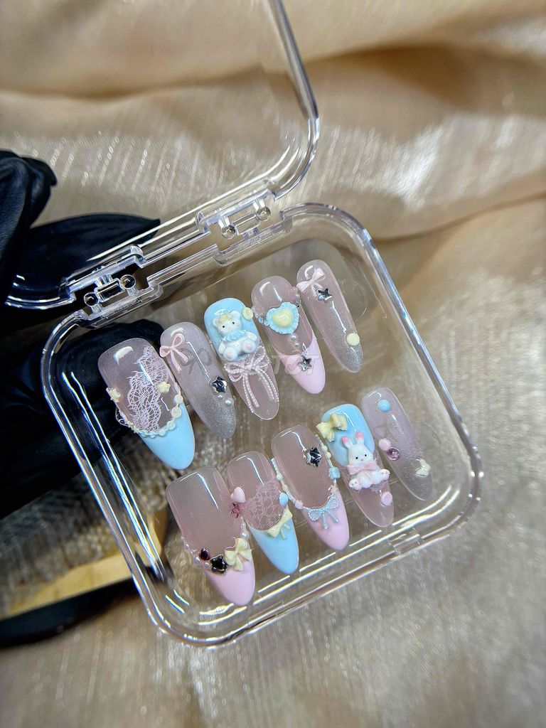 Móng tay giả nữ Acrylic. Mua bán Phụ kiện thời trang khác tại Thành phố Thuận An Bình Dương được đăng bởi Nguyễn Thị Tuyết Nhung hình 1