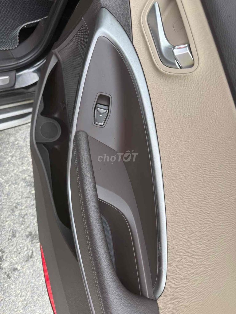 Hyundai Santa Fe 2018 2.4L 4WD - 63000 km. Mua bán Ô tô tại Quận 8 Tp Hồ Chí Minh được đăng bởi Thành Danh hình 16