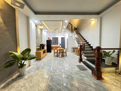 Rent · 4 bd · 60 м² · Thành phố Nha Trang