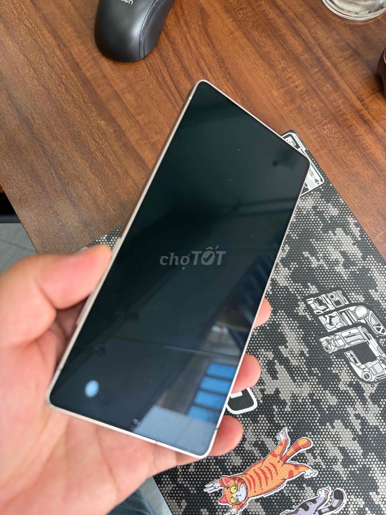 Samsung S25 Ultra Vàng Hàn Quốc. Mua bán Điện thoại tại Quận Thanh Xuân Hà Nội được đăng bởi Hoàng hình 1