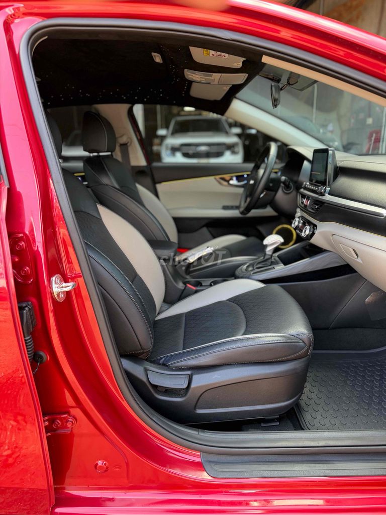 Kia K3 2024 Đỏ 9500 km. Mua bán Ô tô tại Huyện Krông Pắc Đắk Lắk được đăng bởi Auto Hùng Phát hình 14