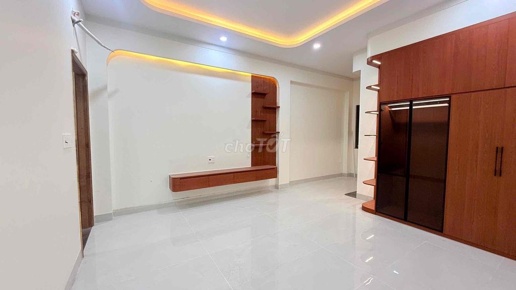 Nhà 3 lầu mới hoàn thiện gần siêu thị big c dĩ an cần bán Đường Quốc lộ 1K, Phường Đông Hòa, Thành phố Dĩ An, Bình Dương Thành phố Dĩ An Bình Dương